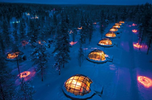 Igloo en verre en Laponie